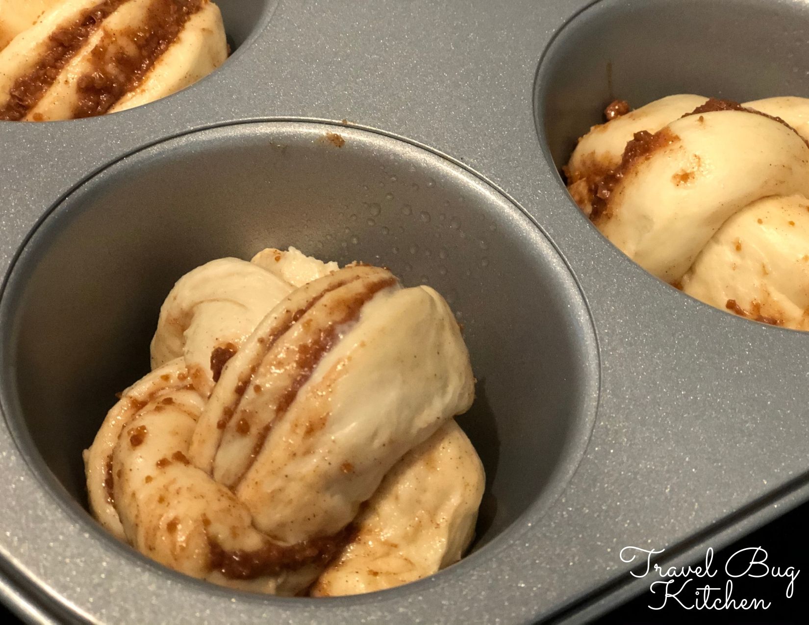 Japanese Milk bread Cinnamon Roll - シナモンロール - Travel Bug