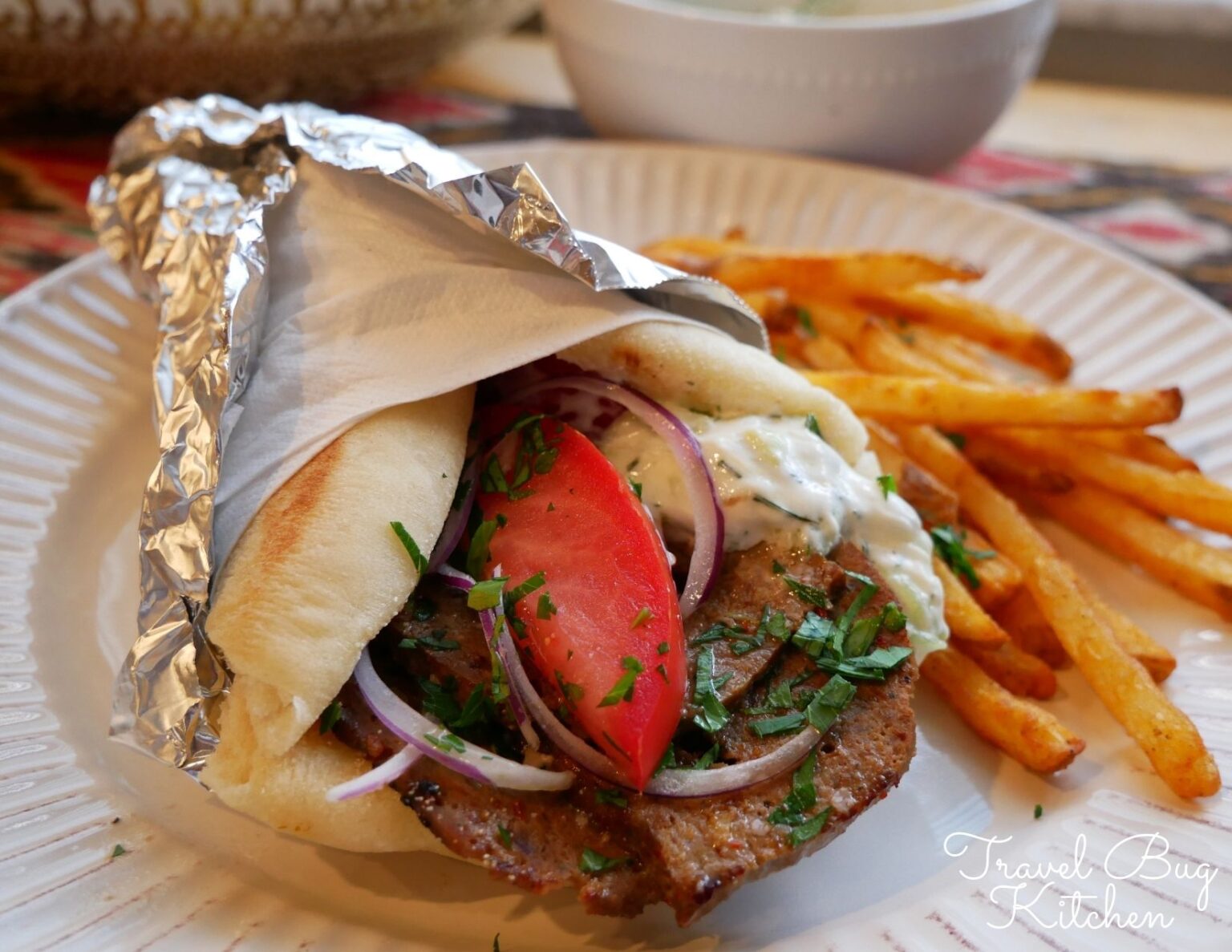 Homemade Pita Bread - ギリシャのピタブレッド - Travel Bug Kitchen