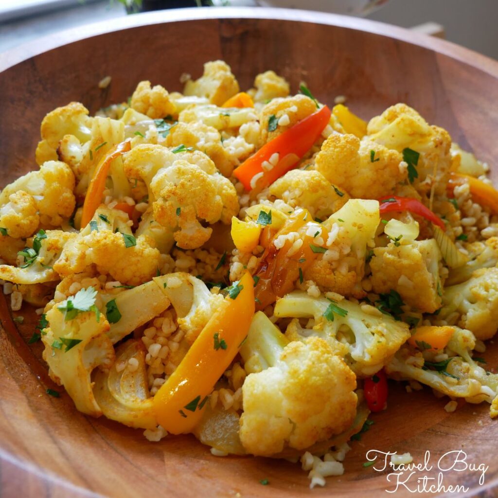 Indian Spiced Roasted Cauliflower and Bulgur Salad -インド風ローストカリフラワーとブルグルのサラダ