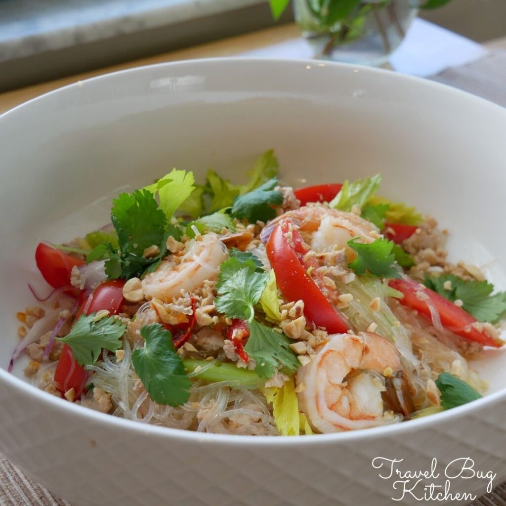 Thai Glass Noodle Salad (Yum Woon Sen) - ヤムウンセン - Travel Bug